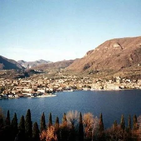 Apartment Il Colombaro Tipo D San Felice del Benaco